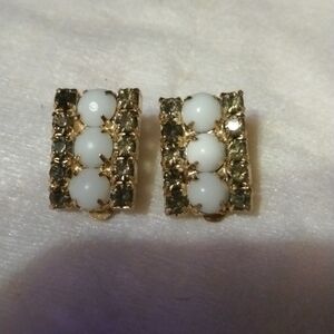 Vintage milk glass and peridot clip earrings (sku 322)